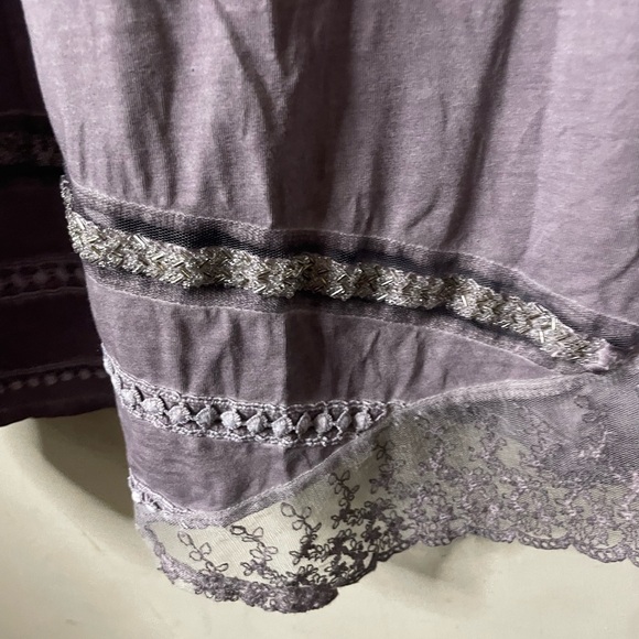 Ave Leisure and plus size, scoop neck, 3/4 sleeve top - Picture 4 of 7